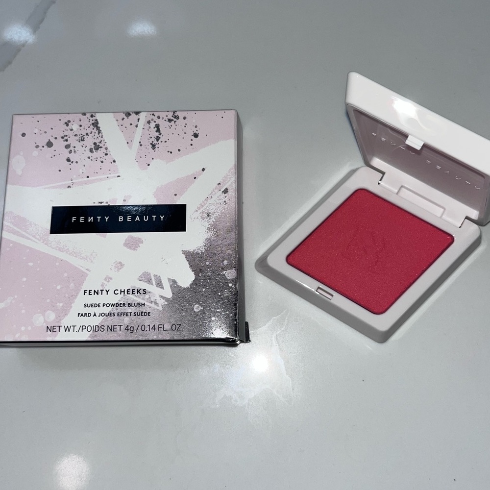 Fenty Cheeks Suede Powder Blush